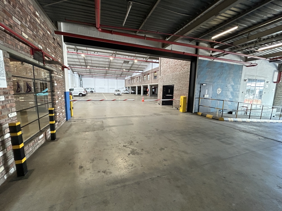 To Let Commercial Property for Rent in Woodstock Western Cape